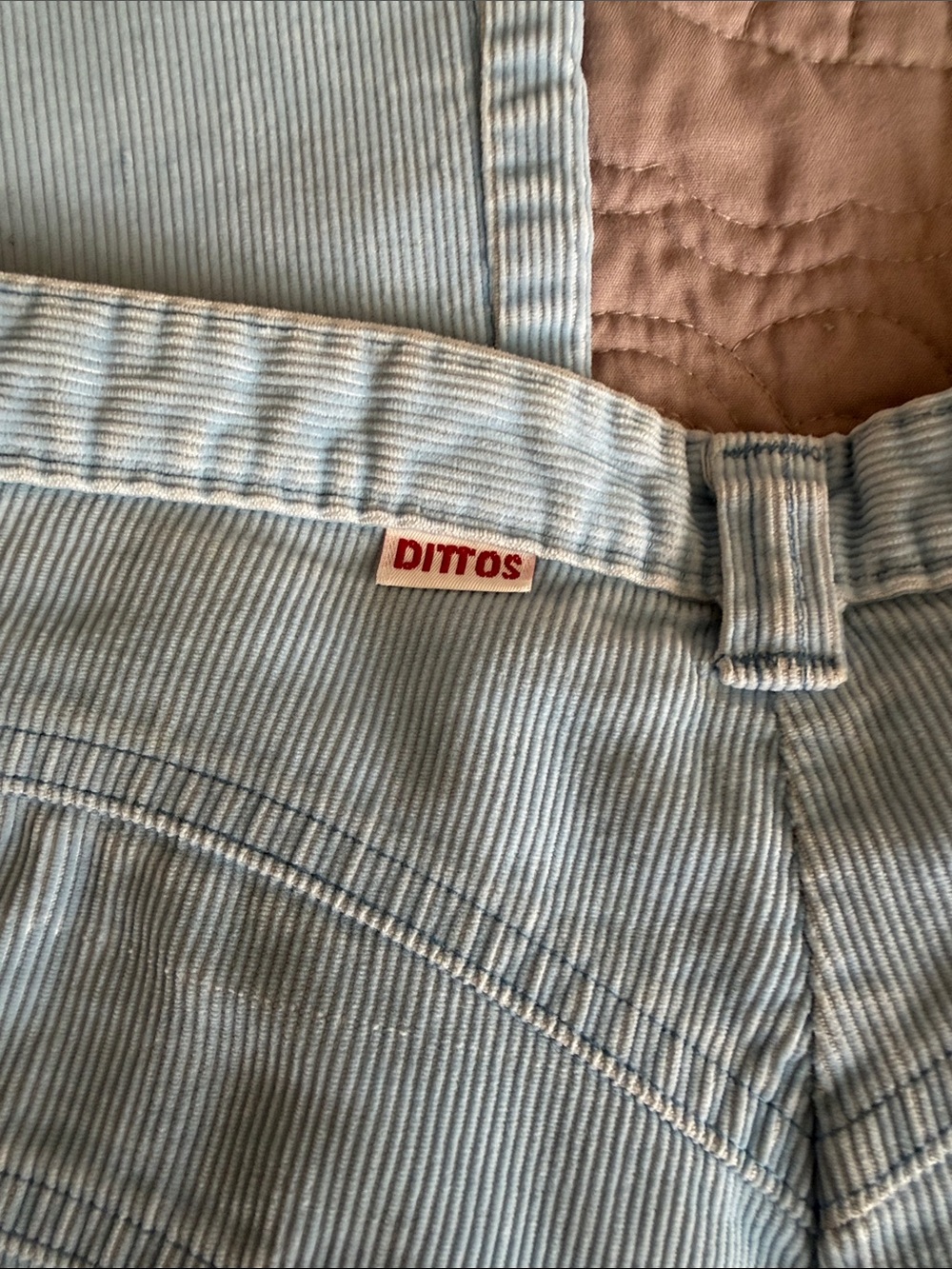 Vintage Dittos Light Blue corduroy Wide-Leg Jeans with Embroidered Cuff size 28 - Picture 2 of 8